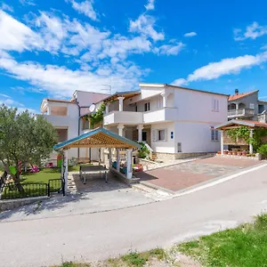 Panzió Haus Josipa, Maslenica